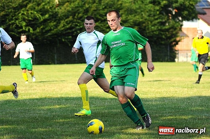 Zdjęcie w galerii na portalu naszraciborz.pl: Ocice lepsze od beniaminka okręgówki wiadomości z regionu