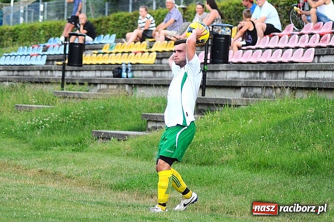 Zdjęcie w galerii na portalu naszraciborz.pl: Ocice lepsze od beniaminka okręgówki wiadomości z regionu