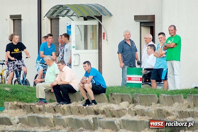 Zdjęcie w galerii na portalu naszraciborz.pl: Tworków bez szans w starciu z Zawadą wiadomości z regionu