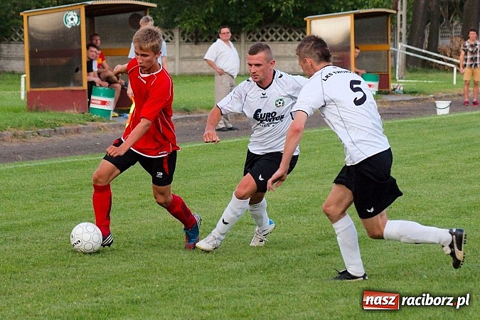 Zdjęcie w galerii na portalu naszraciborz.pl: Tworków bez szans w starciu z Zawadą wiadomości z regionu