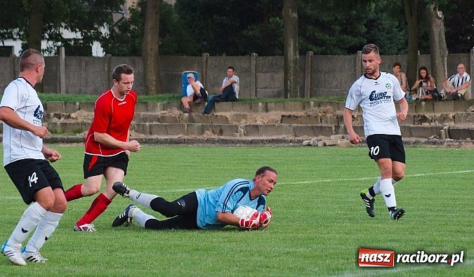Zdjęcie w galerii na portalu naszraciborz.pl: Tworków bez szans w starciu z Zawadą wiadomości z regionu