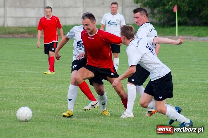 Zdjęcie w galerii na portalu naszraciborz.pl: Tworków bez szans w starciu z Zawadą wiadomości z regionu