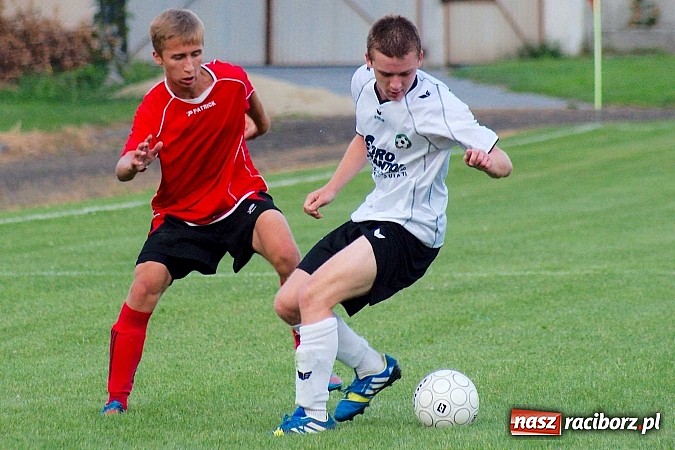 Zdjęcie w galerii na portalu naszraciborz.pl: Tworków bez szans w starciu z Zawadą wiadomości z regionu