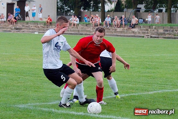 Zdjęcie w galerii na portalu naszraciborz.pl: Tworków bez szans w starciu z Zawadą wiadomości z regionu