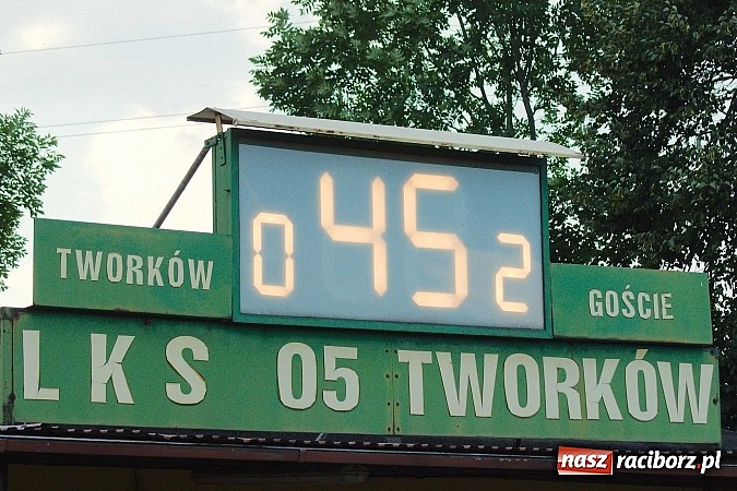 Zdjęcie w galerii na portalu naszraciborz.pl: Tworków bez szans w starciu z Zawadą wiadomości z regionu