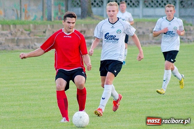 Zdjęcie w galerii na portalu naszraciborz.pl: Tworków bez szans w starciu z Zawadą wiadomości z regionu