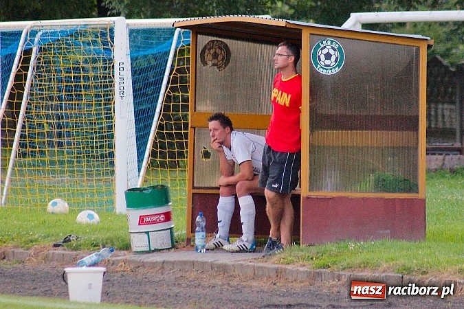 Zdjęcie w galerii na portalu naszraciborz.pl: Tworków bez szans w starciu z Zawadą wiadomości z regionu