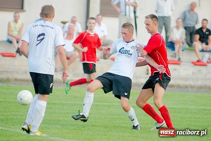 Zdjęcie w galerii na portalu naszraciborz.pl: Tworków bez szans w starciu z Zawadą wiadomości z regionu