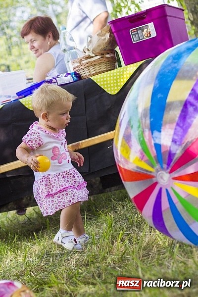 Zdjęcie w galerii na portalu naszraciborz.pl: Rodzice kontra dzieci w Bojanowie wiadomości z regionu