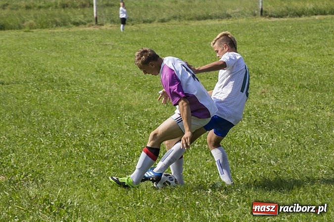 Zdjęcie w galerii na portalu naszraciborz.pl: Rodzice kontra dzieci w Bojanowie wiadomości z regionu