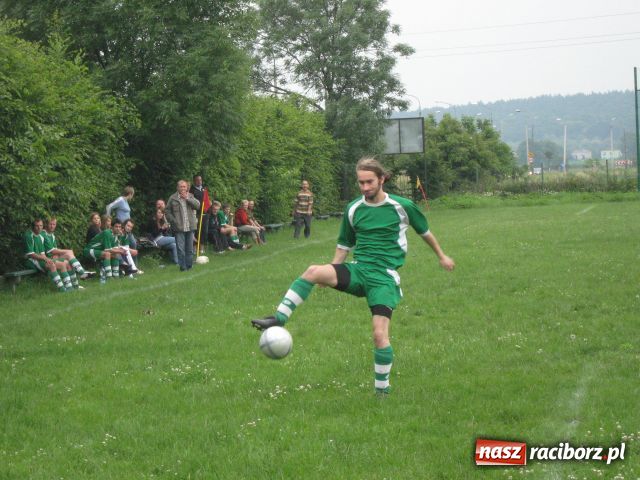 Zdjęcie w galerii na portalu naszraciborz.pl: Płonia–Zabełków: udany rewanż Wichru wiadomości z regionu