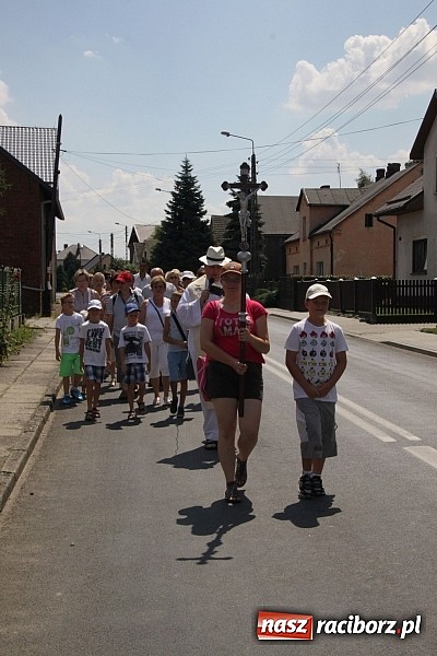 Zdjęcie w galerii na portalu naszraciborz.pl: Poświęcili pojazdy i poszli z pielgrzymką do Raciborskiej Pani wiadomości z regionu