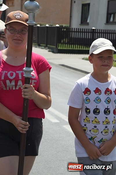 Zdjęcie w galerii na portalu naszraciborz.pl: Poświęcili pojazdy i poszli z pielgrzymką do Raciborskiej Pani wiadomości z regionu