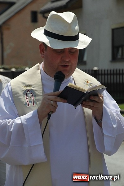 Zdjęcie w galerii na portalu naszraciborz.pl: Poświęcili pojazdy i poszli z pielgrzymką do Raciborskiej Pani wiadomości z regionu