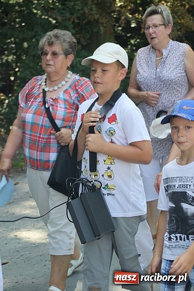 Zdjęcie w galerii na portalu naszraciborz.pl: Poświęcili pojazdy i poszli z pielgrzymką do Raciborskiej Pani wiadomości z regionu