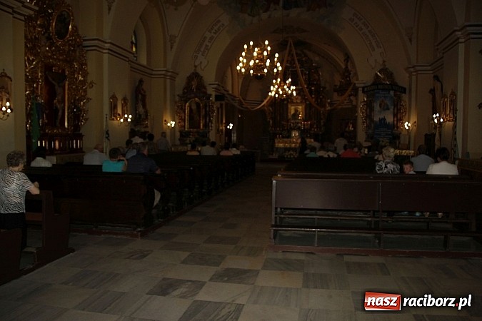 Zdjęcie w galerii na portalu naszraciborz.pl: Poświęcili pojazdy i poszli z pielgrzymką do Raciborskiej Pani wiadomości z regionu