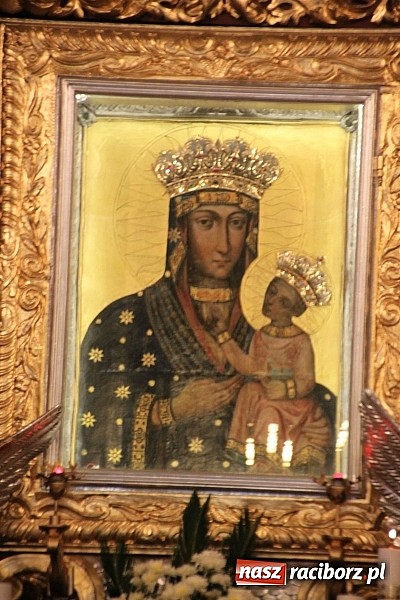 Zdjęcie w galerii na portalu naszraciborz.pl: Poświęcili pojazdy i poszli z pielgrzymką do Raciborskiej Pani wiadomości z regionu