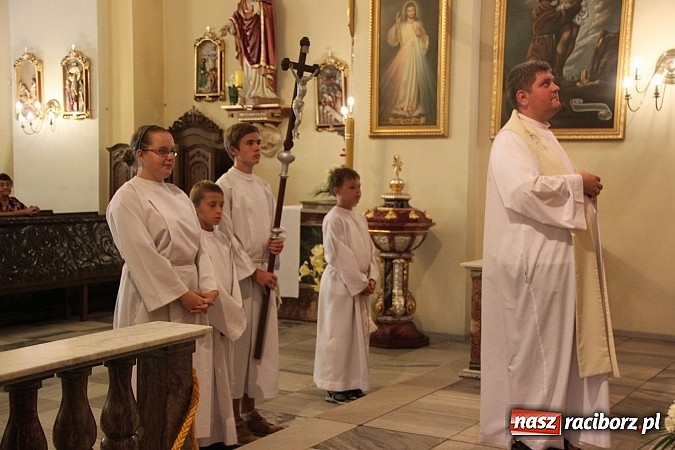 Zdjęcie w galerii na portalu naszraciborz.pl: Poświęcili pojazdy i poszli z pielgrzymką do Raciborskiej Pani wiadomości z regionu