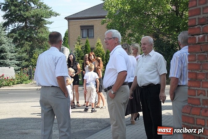 Zdjęcie w galerii na portalu naszraciborz.pl: Poświęcili pojazdy i poszli z pielgrzymką do Raciborskiej Pani wiadomości z regionu