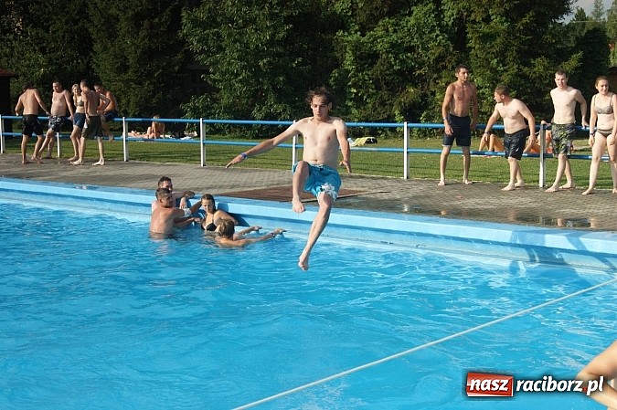 Zdjęcie w galerii na portalu naszraciborz.pl: Relaks na kąpielisku w Piszczu wiadomości z regionu