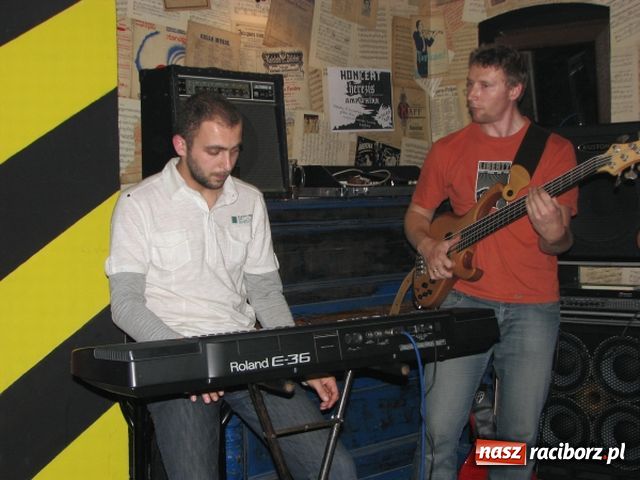 Zdjęcie w galerii na portalu naszraciborz.pl: Zaprezentowali, co im w duszy gra wiadomości z regionu