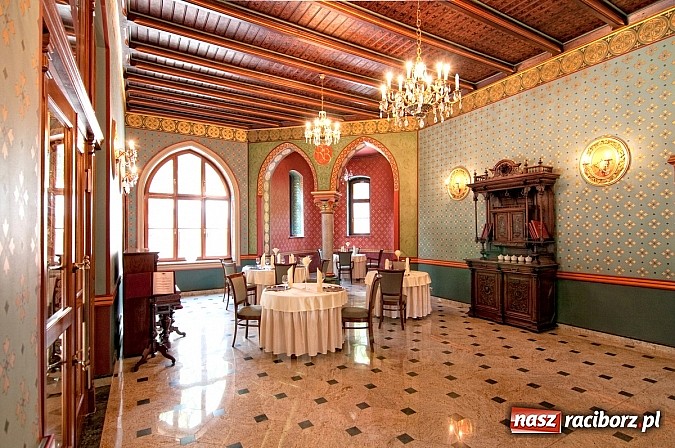 Zdjęcie w galerii na portalu naszraciborz.pl:  To były już 3. urodziny Restauracji Pałac Większyce wiadomości z regionu