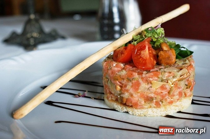 Zdjęcie w galerii na portalu naszraciborz.pl:  To były już 3. urodziny Restauracji Pałac Większyce wiadomości z regionu