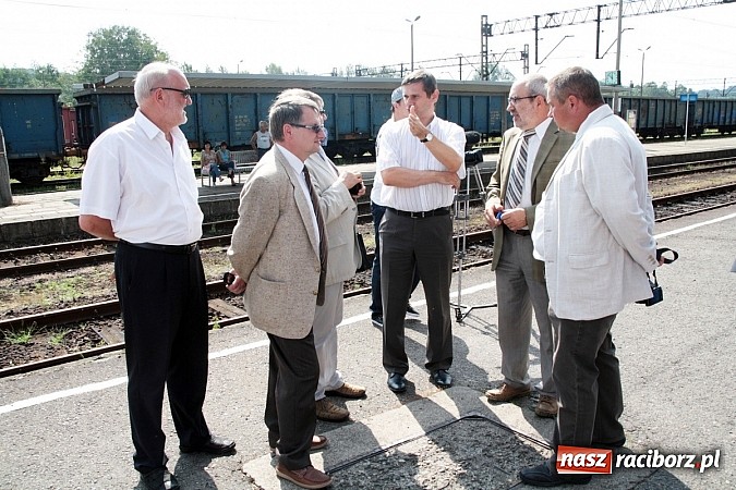 Zdjęcie w galerii na portalu naszraciborz.pl: Już w przyszłym roku będzie można w 40 minut dojechać z Rybnika do Chałupek wiadomości z regionu