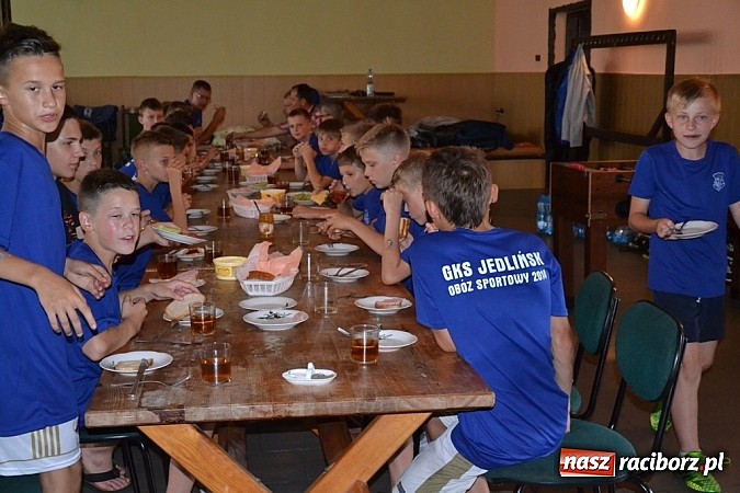 Zdjęcie w galerii na portalu naszraciborz.pl: GKS Jedlińsk po raz piąty na obozie w Jankowicach wiadomości z regionu