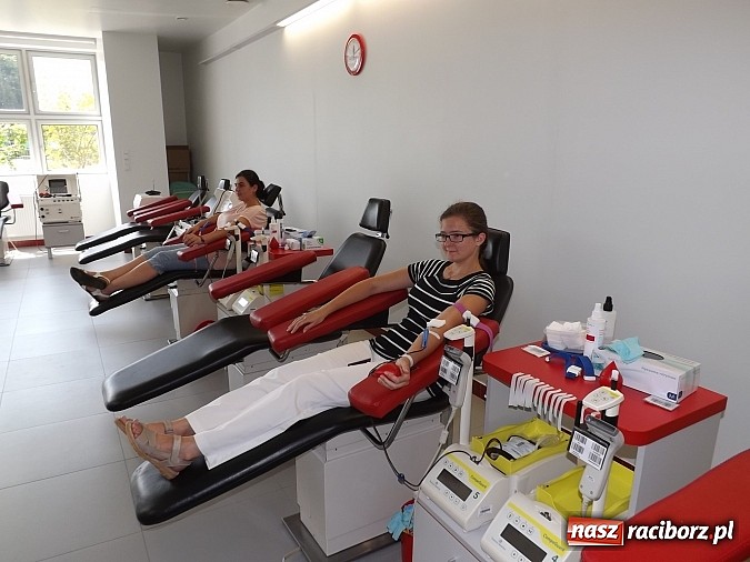Zdjęcie w galerii na portalu naszraciborz.pl: Oddają krew w sobotę otwartych serc! wiadomości z regionu