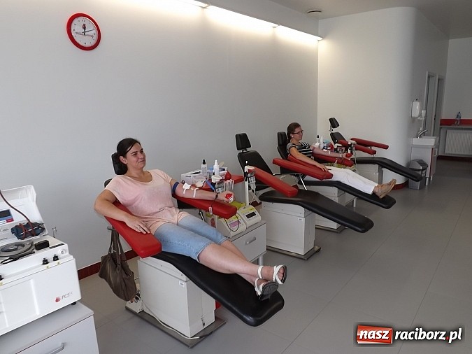 Zdjęcie w galerii na portalu naszraciborz.pl: Oddają krew w sobotę otwartych serc! wiadomości z regionu