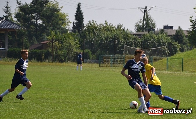 Zdjęcie w galerii na portalu naszraciborz.pl: GKS Jedlińsk rządzi i dzieli! Pogrom trampkarzy Buku wiadomości z regionu