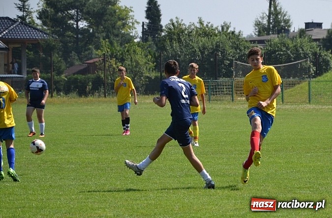 Zdjęcie w galerii na portalu naszraciborz.pl: GKS Jedlińsk rządzi i dzieli! Pogrom trampkarzy Buku wiadomości z regionu
