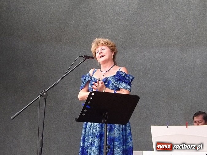 Zdjęcie w galerii na portalu naszraciborz.pl: Gwiazda czeskiej opery w Parku Roth  wiadomości z regionu