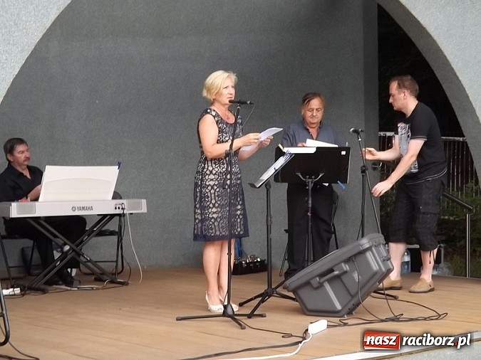 Zdjęcie w galerii na portalu naszraciborz.pl: Gwiazda czeskiej opery w Parku Roth  wiadomości z regionu