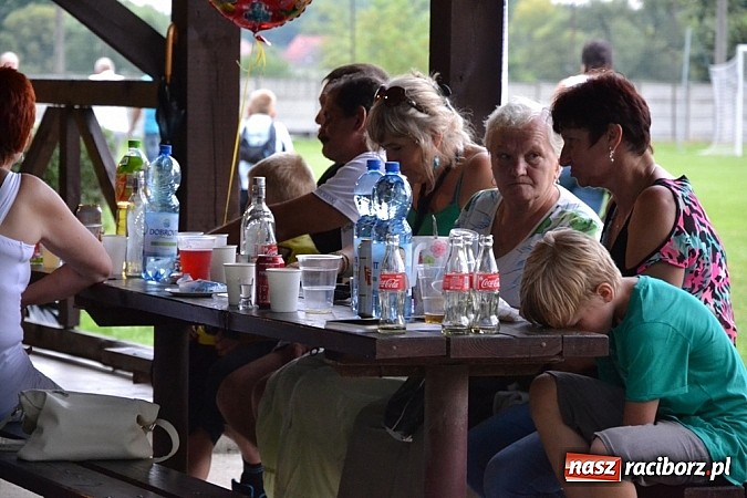 Zdjęcie w galerii na portalu naszraciborz.pl: Siata, rzut beretem i koncert Lukowskich. Ruda Kozielska balowała po raz drugi wiadomości z regionu