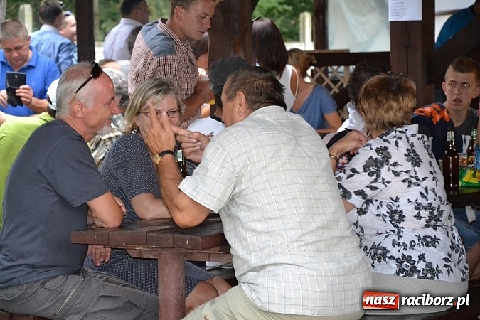 Zdjęcie w galerii na portalu naszraciborz.pl: Siata, rzut beretem i koncert Lukowskich. Ruda Kozielska balowała po raz drugi wiadomości z regionu