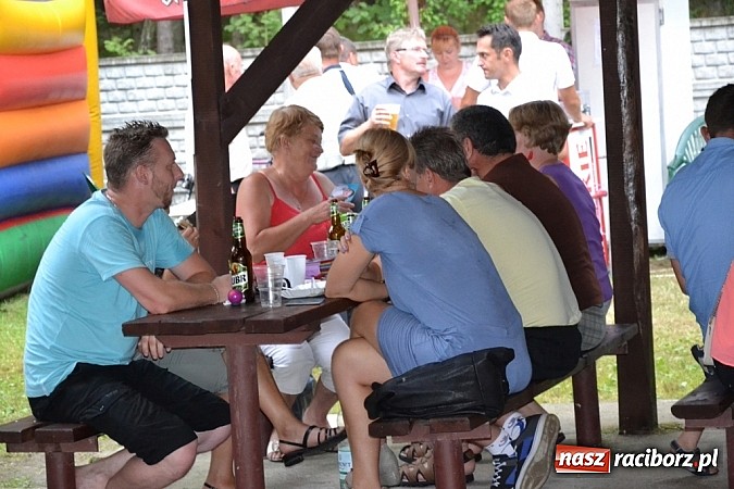 Zdjęcie w galerii na portalu naszraciborz.pl: Siata, rzut beretem i koncert Lukowskich. Ruda Kozielska balowała po raz drugi wiadomości z regionu
