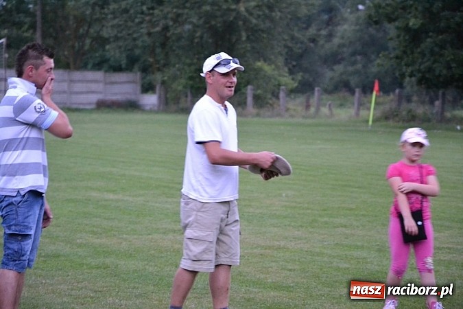 Zdjęcie w galerii na portalu naszraciborz.pl: Siata, rzut beretem i koncert Lukowskich. Ruda Kozielska balowała po raz drugi wiadomości z regionu