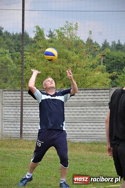 Zdjęcie w galerii na portalu naszraciborz.pl: Siata, rzut beretem i koncert Lukowskich. Ruda Kozielska balowała po raz drugi wiadomości z regionu