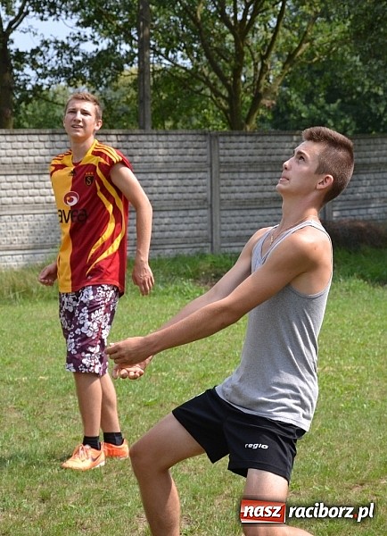 Zdjęcie w galerii na portalu naszraciborz.pl: Siata, rzut beretem i koncert Lukowskich. Ruda Kozielska balowała po raz drugi wiadomości z regionu