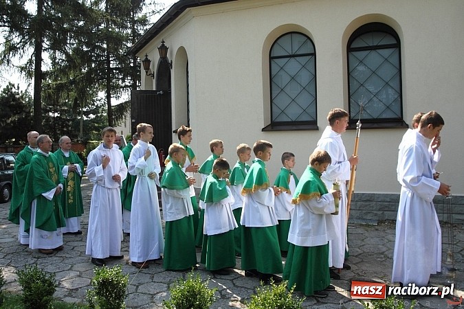 Zdjęcie w galerii na portalu naszraciborz.pl: Parafia w Pogrzebieniu ma nowego proboszcza wiadomości z regionu