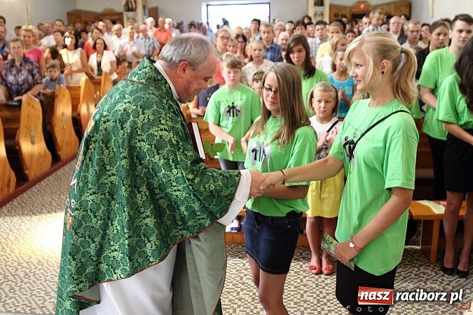 Zdjęcie w galerii na portalu naszraciborz.pl: Parafia w Pogrzebieniu ma nowego proboszcza wiadomości z regionu