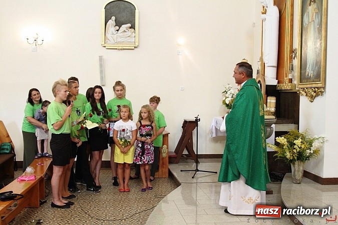 Zdjęcie w galerii na portalu naszraciborz.pl: Parafia w Pogrzebieniu ma nowego proboszcza wiadomości z regionu