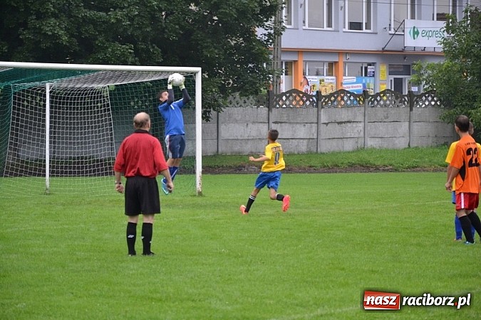 Zdjęcie w galerii na portalu naszraciborz.pl: Tworków za słaby na piłkarzy z Jedlińska wiadomości z regionu