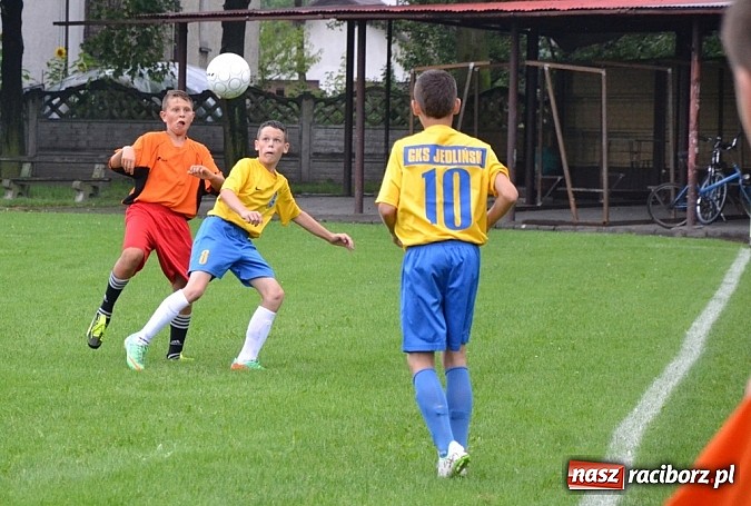 Zdjęcie w galerii na portalu naszraciborz.pl: Tworków za słaby na piłkarzy z Jedlińska wiadomości z regionu