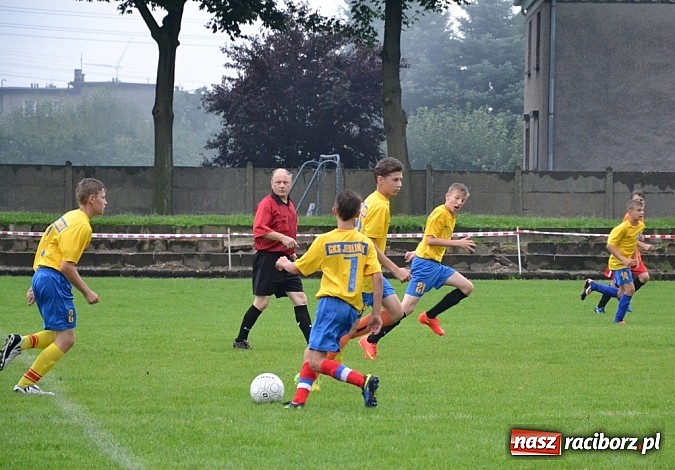 Zdjęcie w galerii na portalu naszraciborz.pl: Tworków za słaby na piłkarzy z Jedlińska wiadomości z regionu