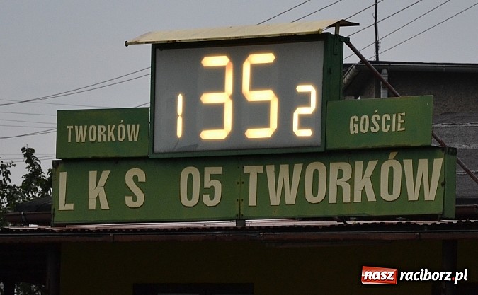 Zdjęcie w galerii na portalu naszraciborz.pl: Tworków za słaby na piłkarzy z Jedlińska wiadomości z regionu