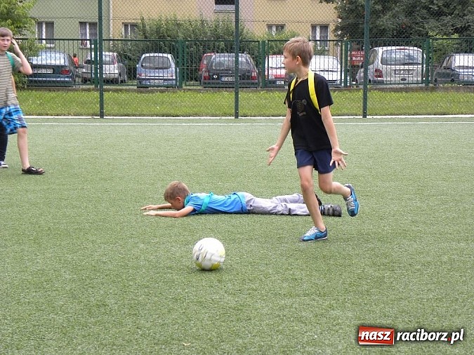 Zdjęcie w galerii na portalu naszraciborz.pl:  Lato z biblioteką. Samba de Janeiro! wiadomości z regionu