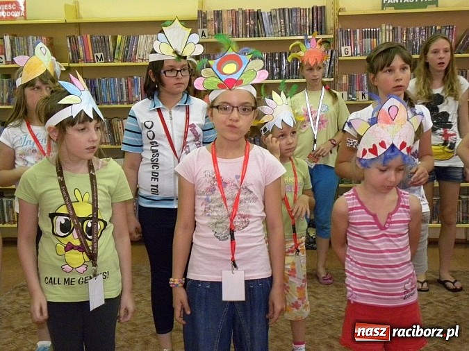 Zdjęcie w galerii na portalu naszraciborz.pl:  Lato z biblioteką. Samba de Janeiro! wiadomości z regionu